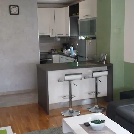 Mario Apartman *